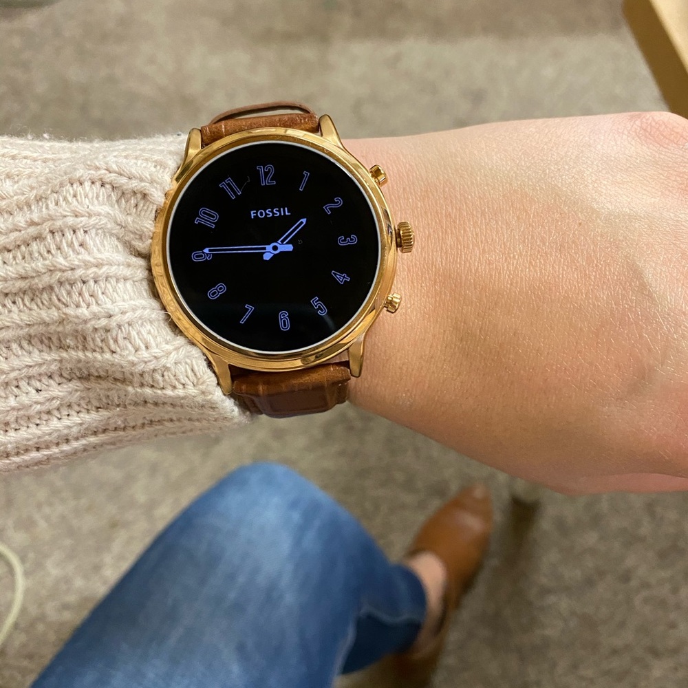 Perfect Condition Fossil Julianna 5 smart watch
